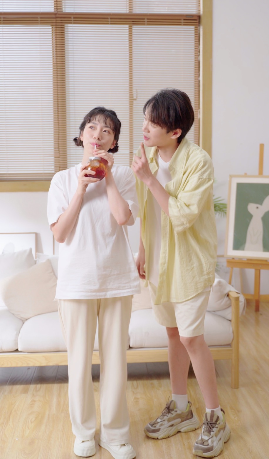 1-元?dú)馍?&times; 品宣視頻